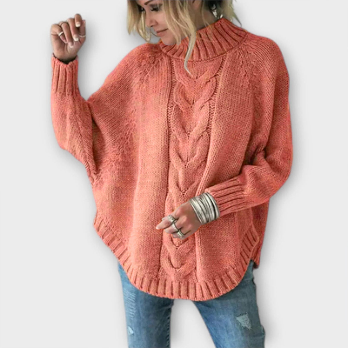 Isla™ | Knitted sweater with cable pattern