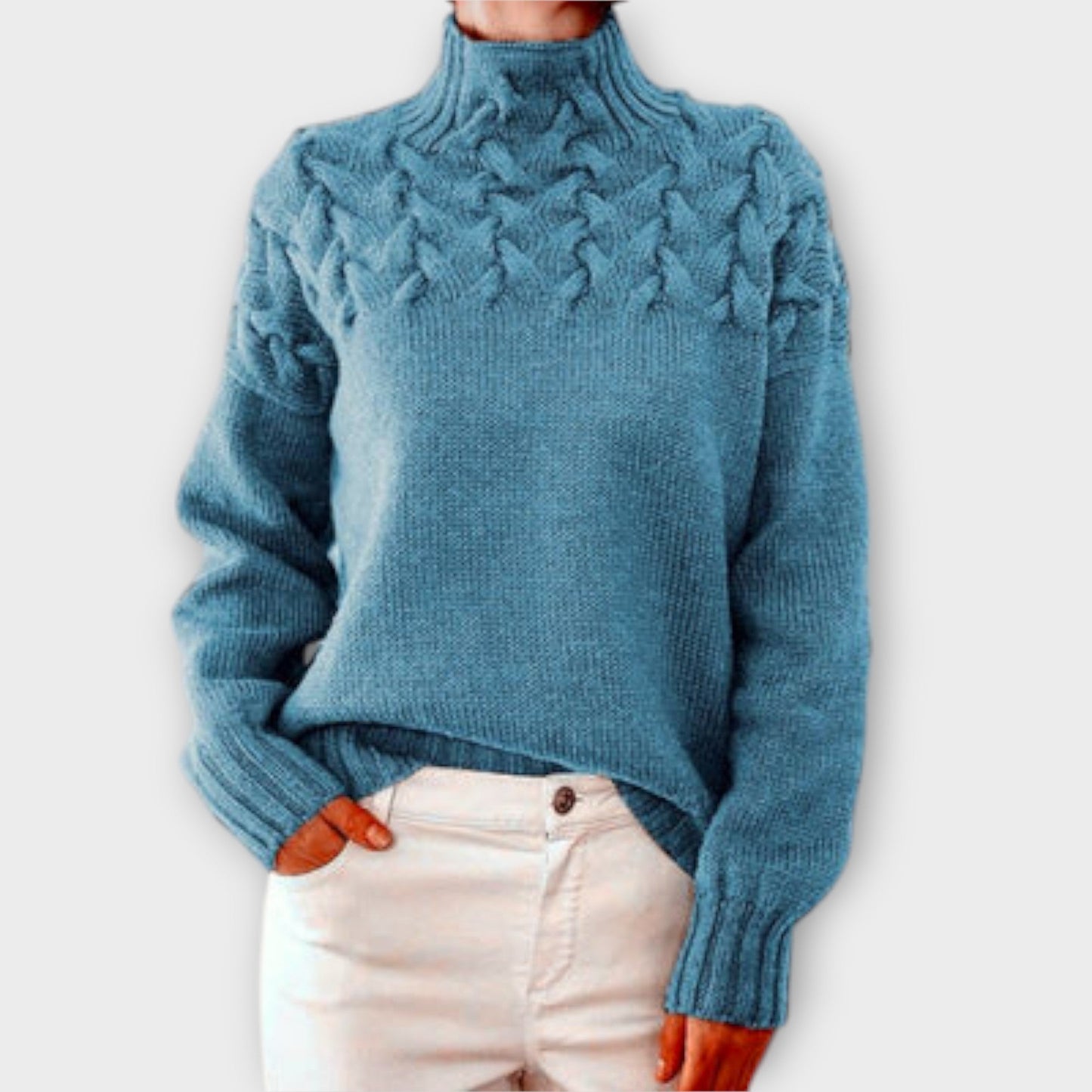 Scarlett™ | Women's sweater with cable knit detail