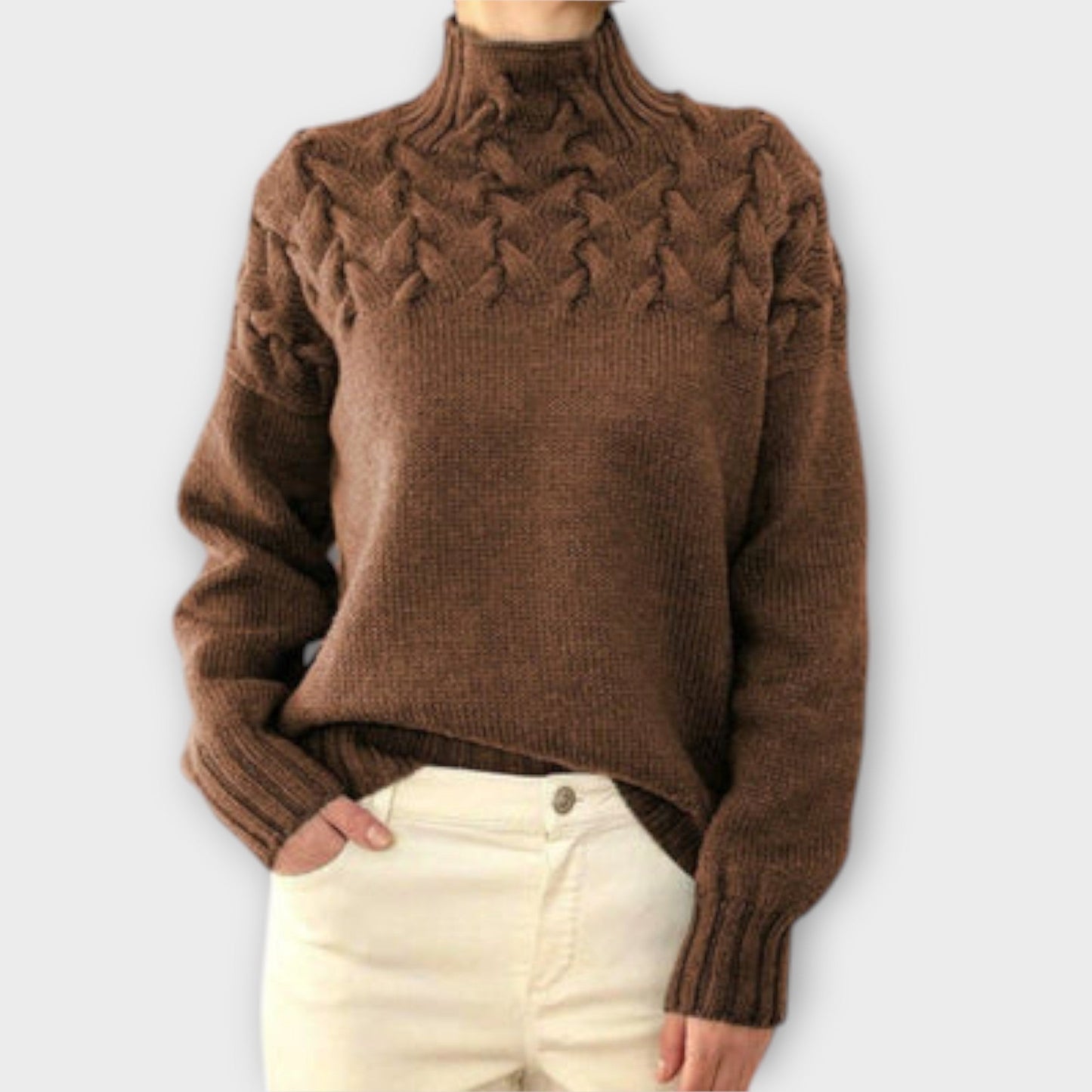 Scarlett™ | Women's sweater with cable knit detail