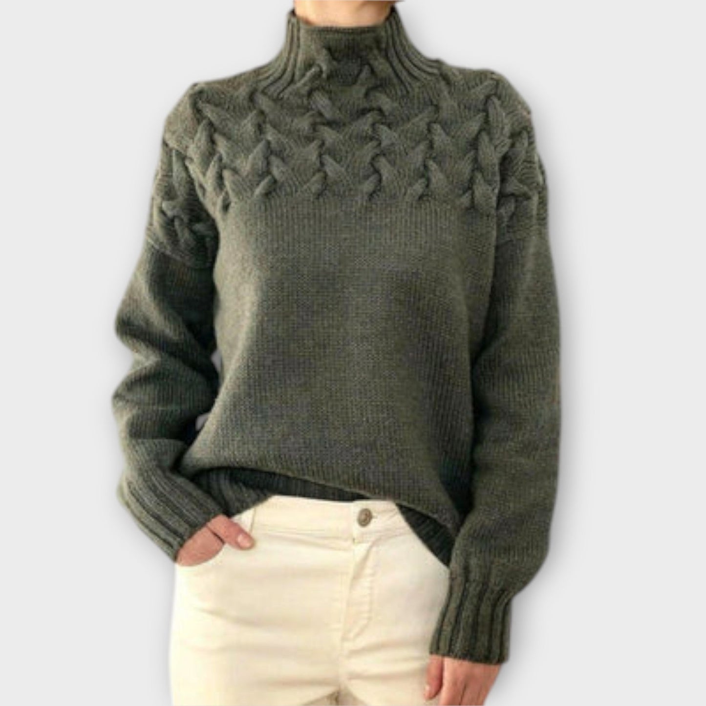 Scarlett™ | Women's sweater with cable knit detail