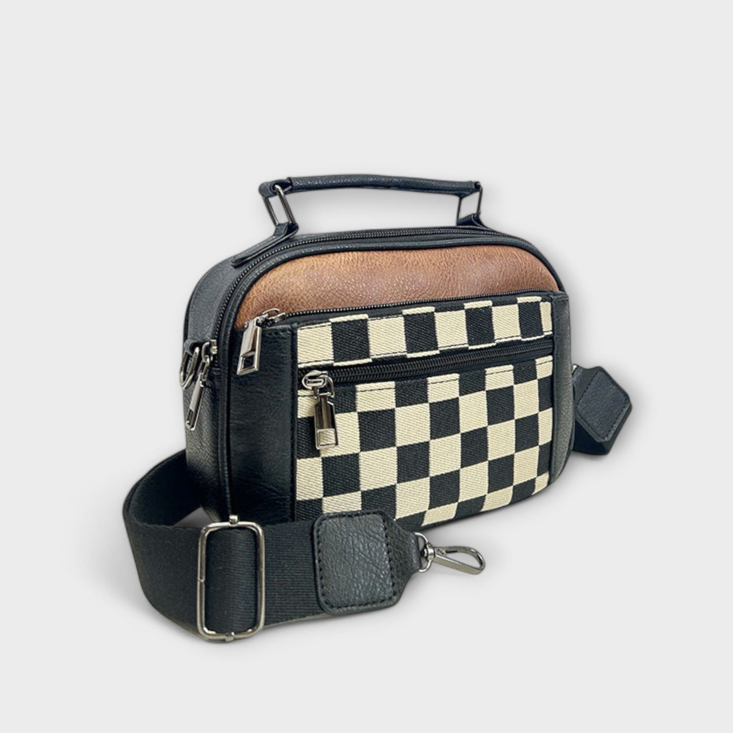 Amy™ | ChessMate