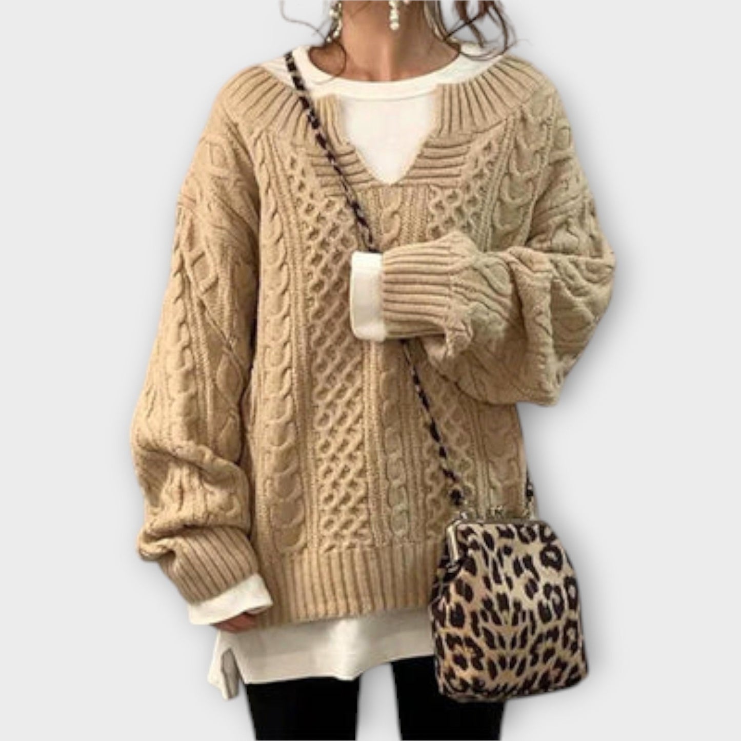 Amy™ | Oversized cable knit sweater