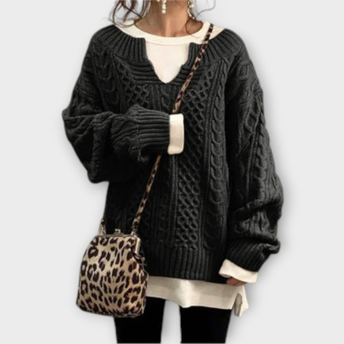 Amy™ | Oversized cable knit sweater