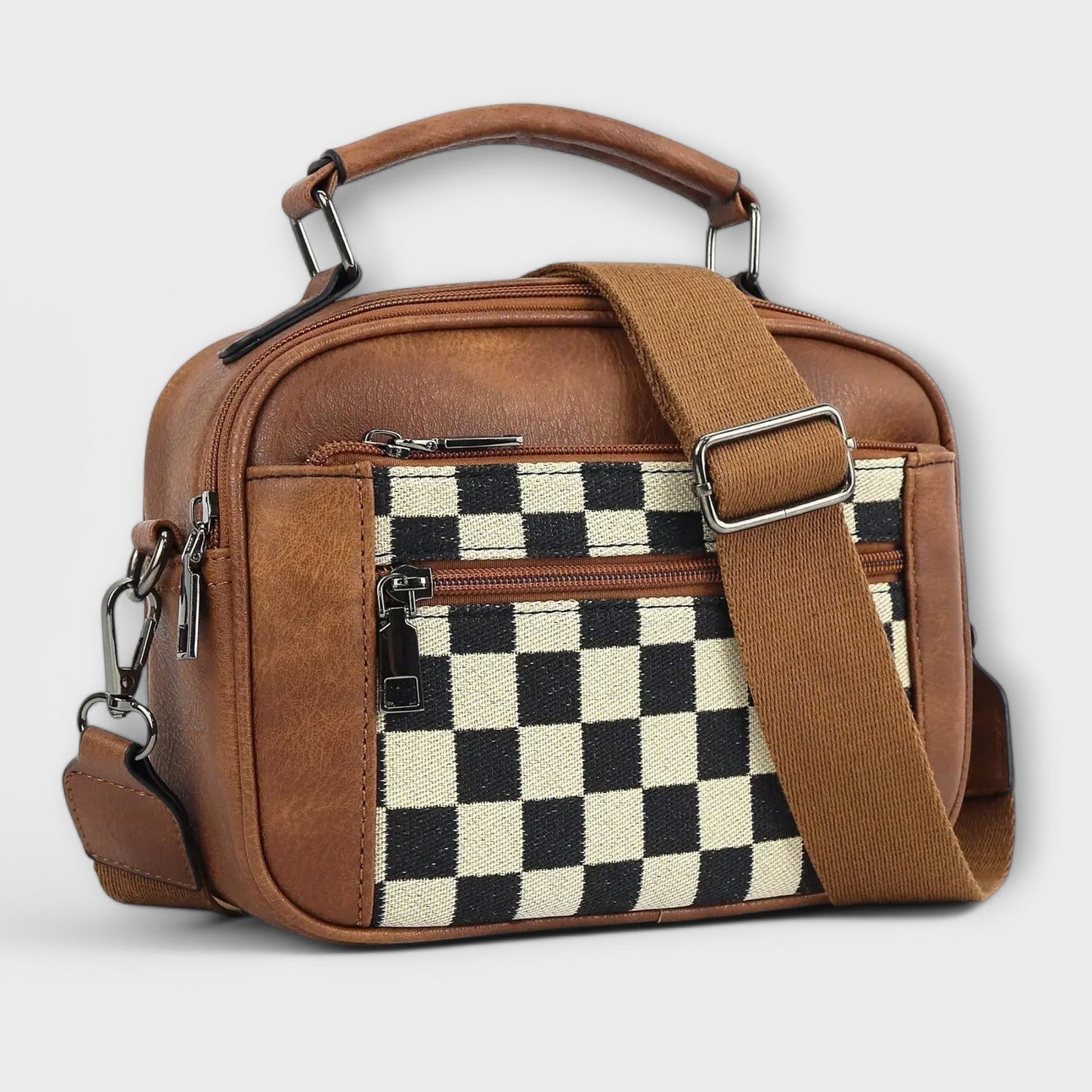 Amy™ | ChessMate